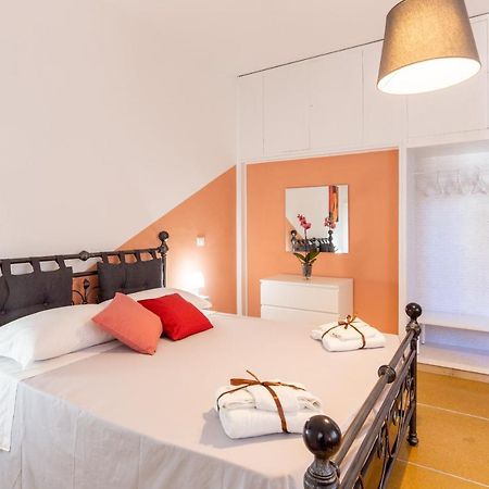 Frank'S And Art Love Apartments Livorno Ngoại thất bức ảnh