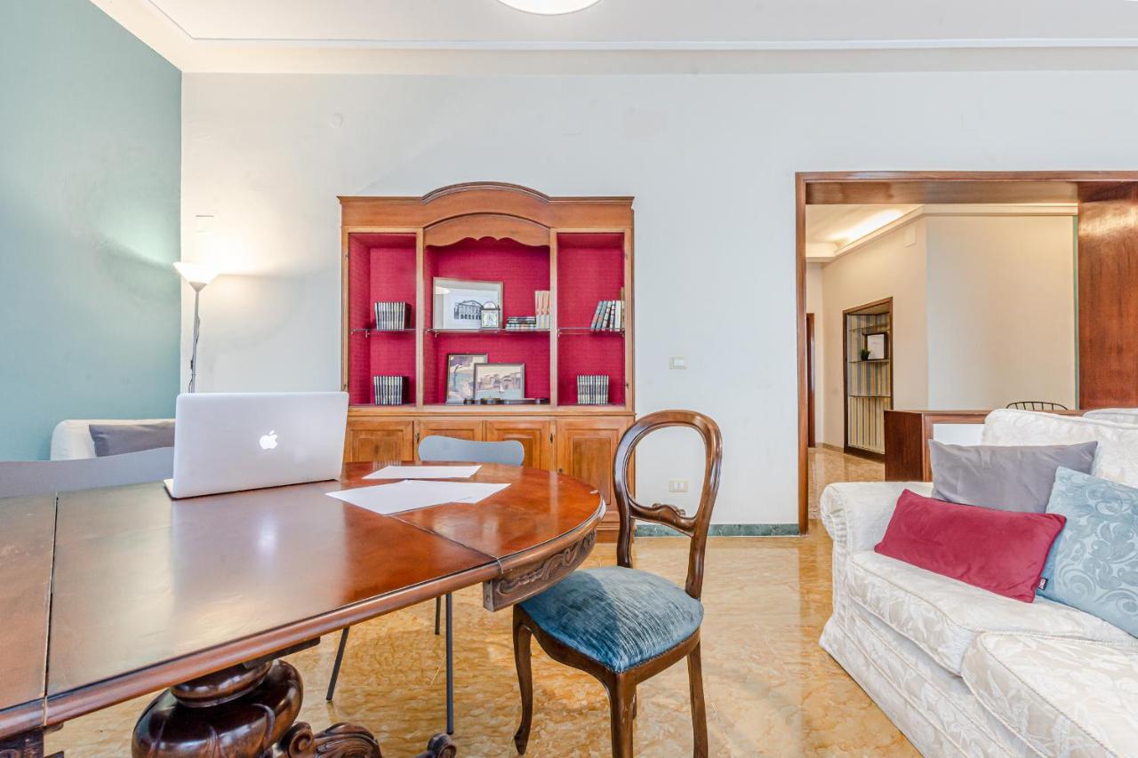 Frank'S And Art Love Apartments Livorno Ngoại thất bức ảnh