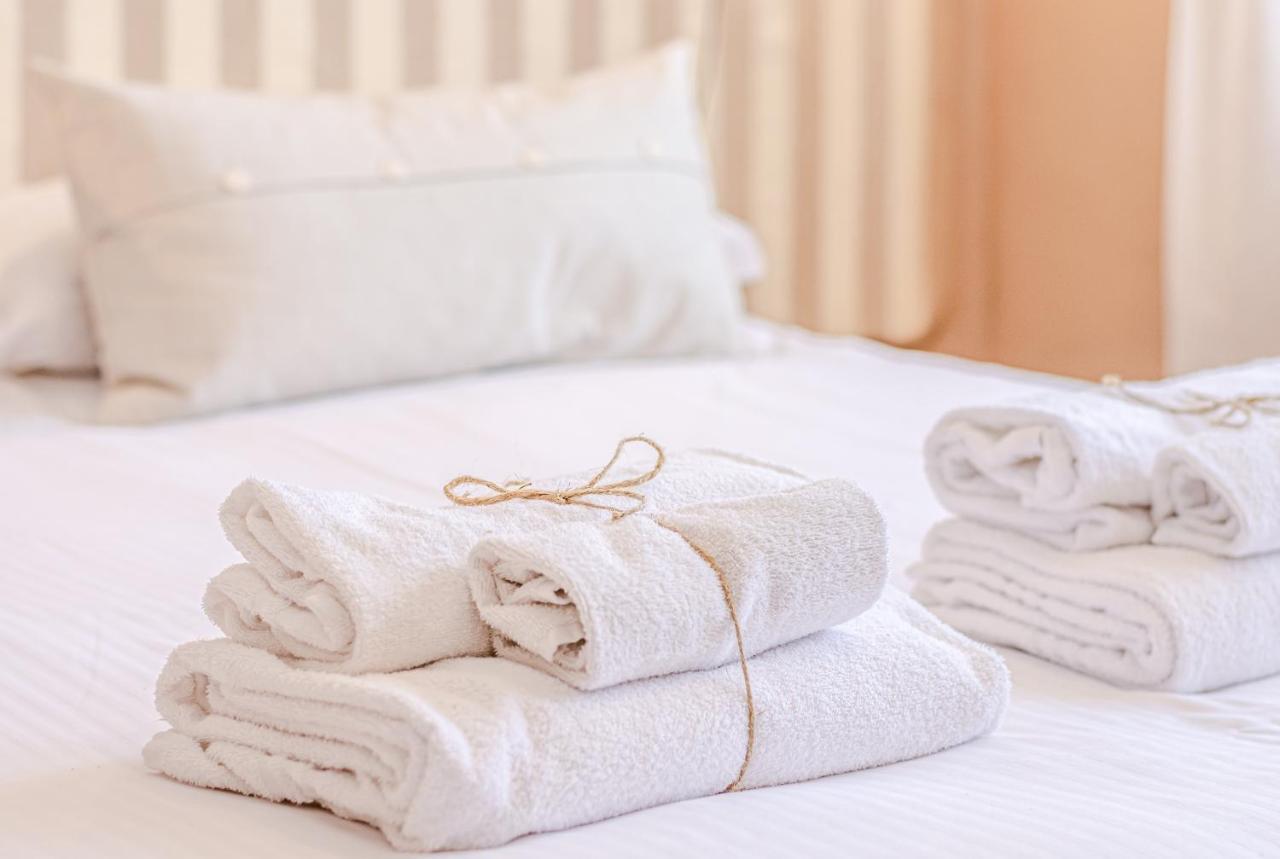 Frank'S And Art Love Apartments Livorno Ngoại thất bức ảnh