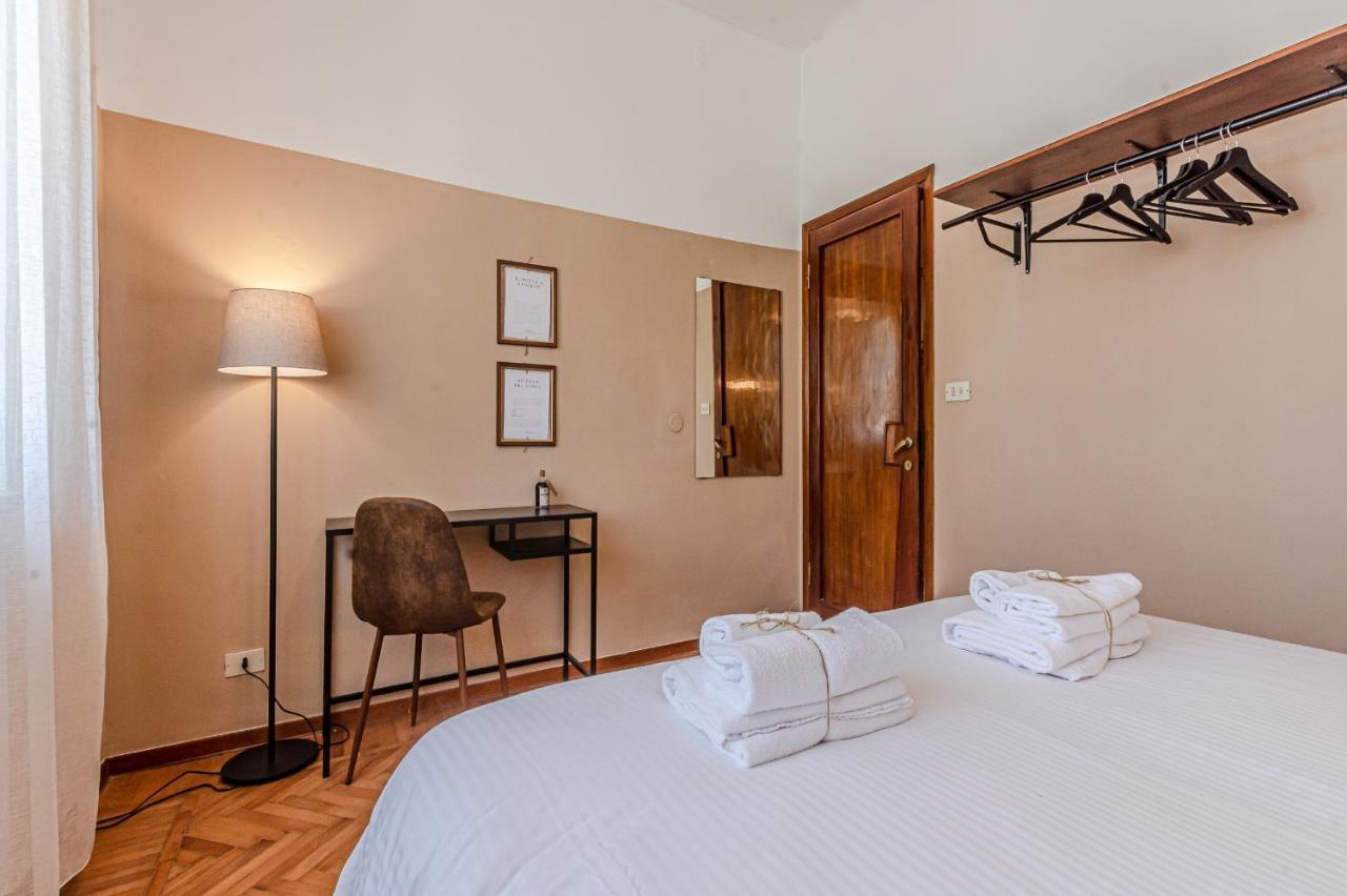 Frank'S And Art Love Apartments Livorno Ngoại thất bức ảnh