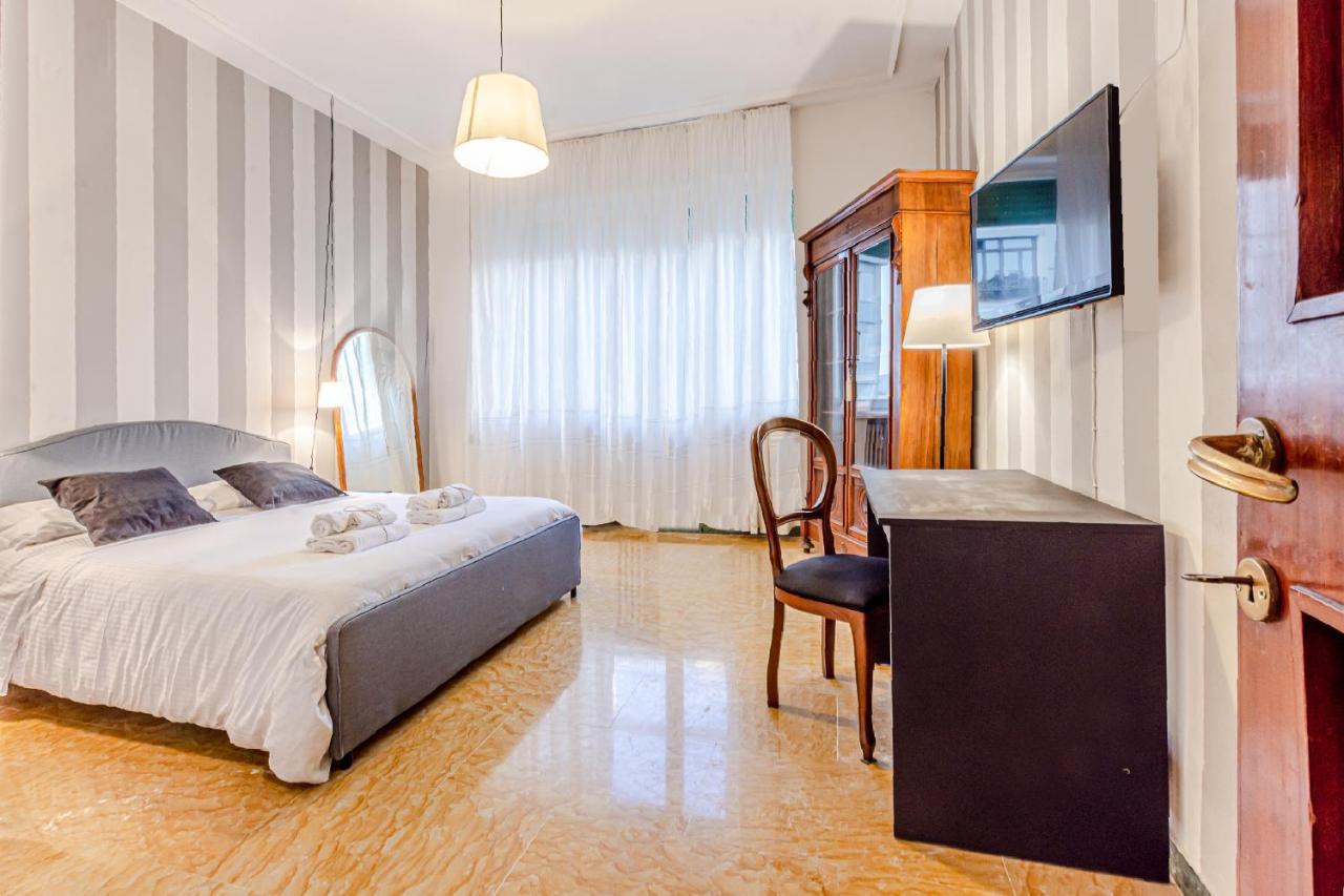 Frank'S And Art Love Apartments Livorno Ngoại thất bức ảnh
