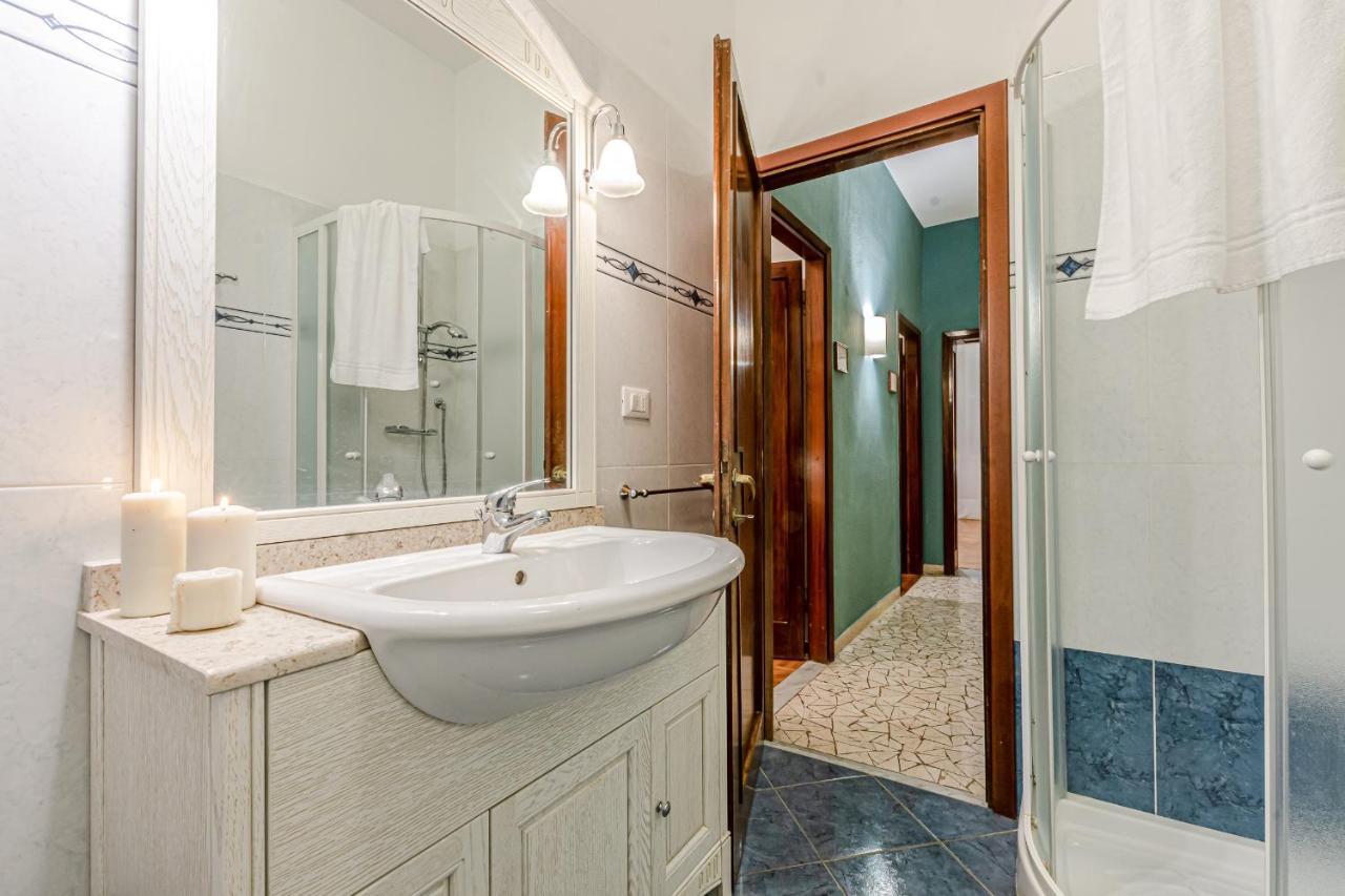 Frank'S And Art Love Apartments Livorno Ngoại thất bức ảnh