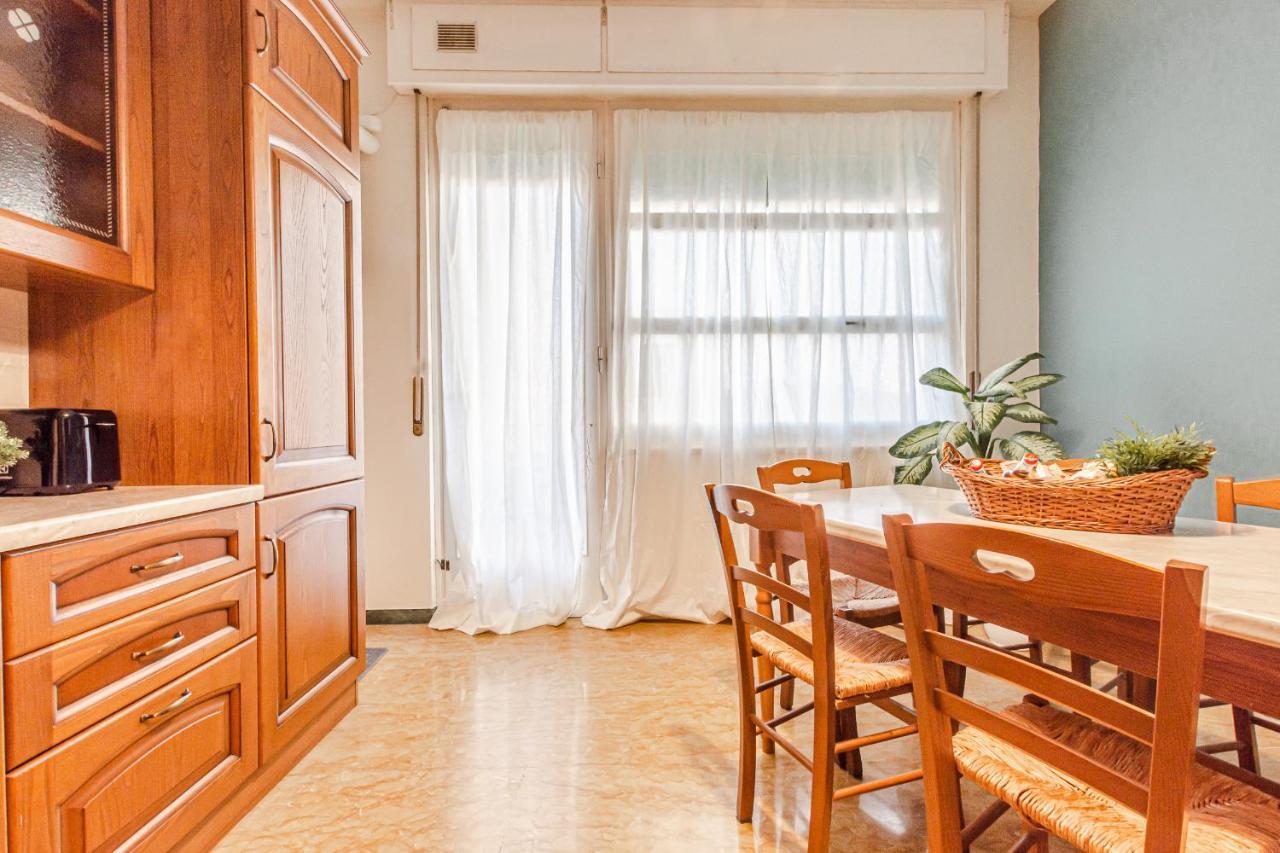 Frank'S And Art Love Apartments Livorno Ngoại thất bức ảnh