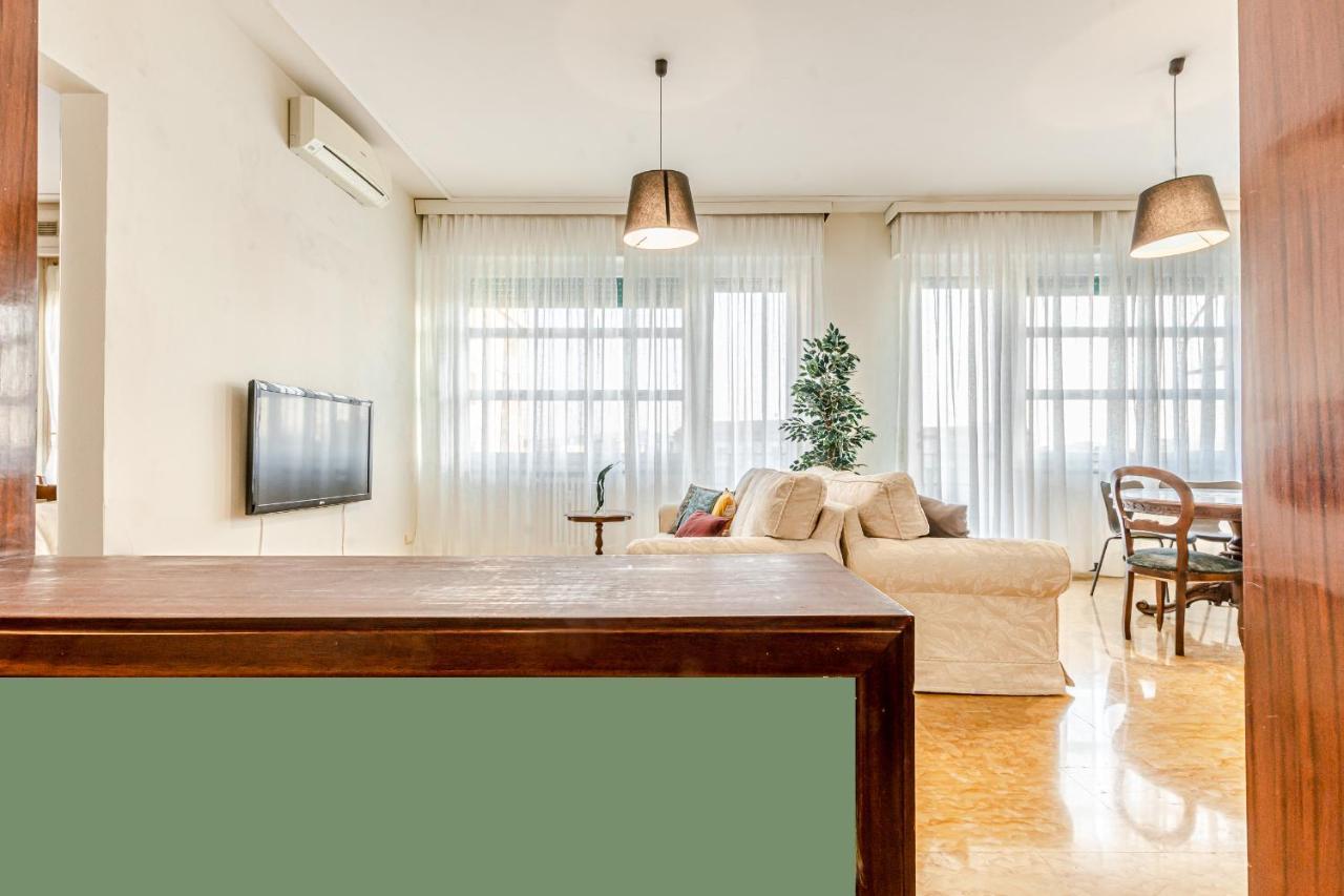 Frank'S And Art Love Apartments Livorno Ngoại thất bức ảnh